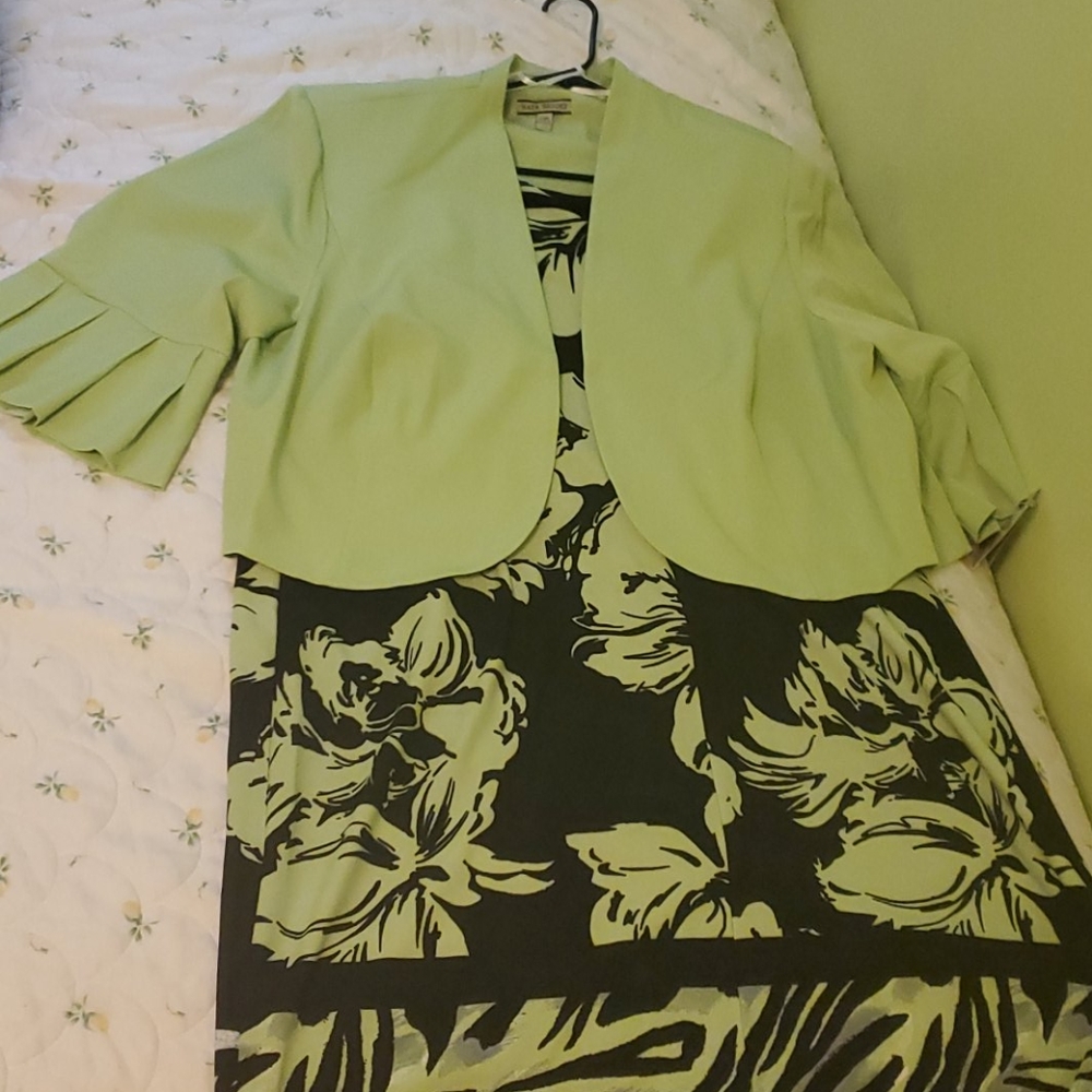 2 piece dress set Maya Brooke